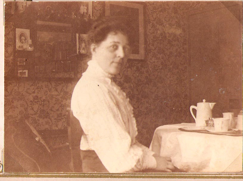 Eunice JONES, John’s wife, died 1941